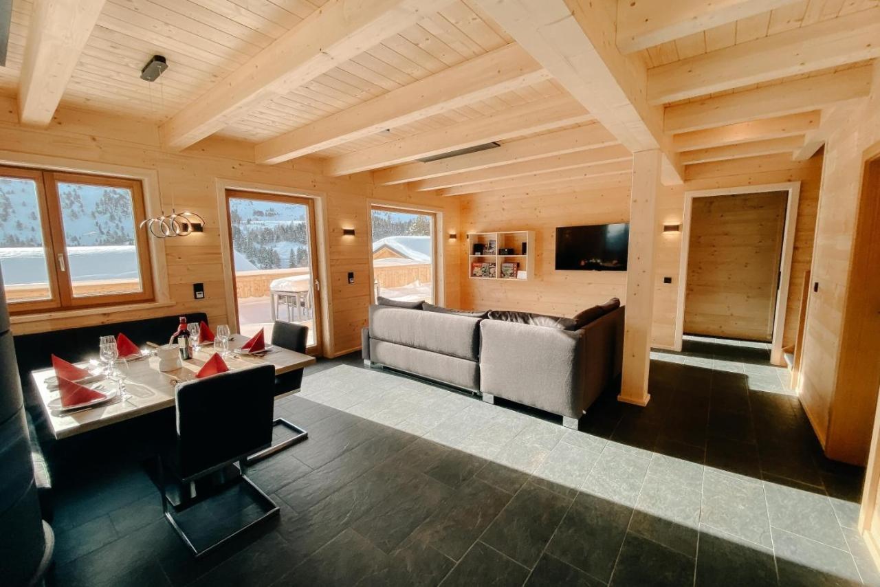 Heidi Chalets Falkert Heidialm - Chalets Bergwinter Patergassen Buitenkant foto